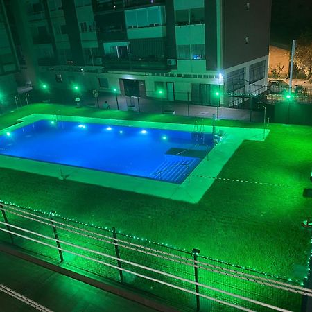 Luxury Apartment Торемолинос Екстериор снимка